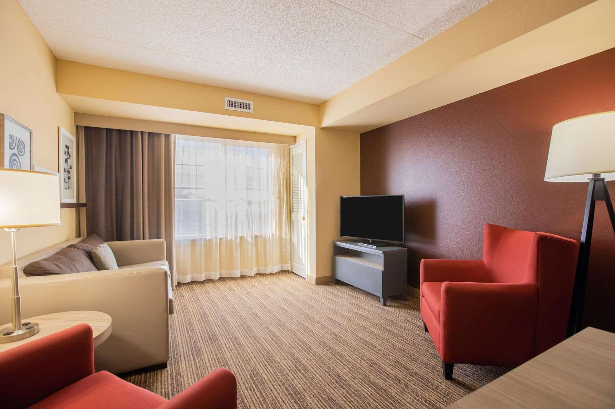 Comfort Inn & Suites St Paul Northeast Vadnais Heights Exterior foto